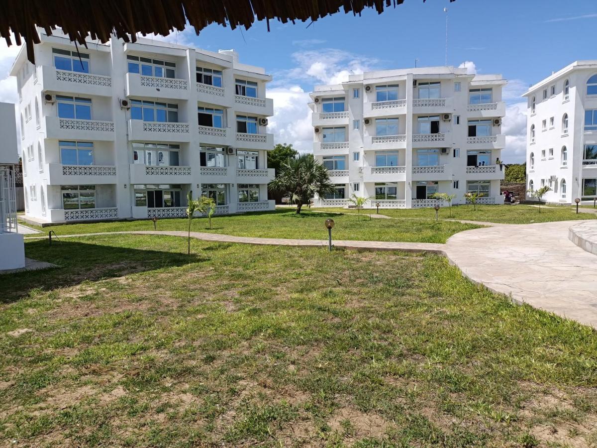 Havenhouse Kijani - 1 Bedroom Beach Apartment With Swimming Pool ماليندي المظهر الخارجي الصورة