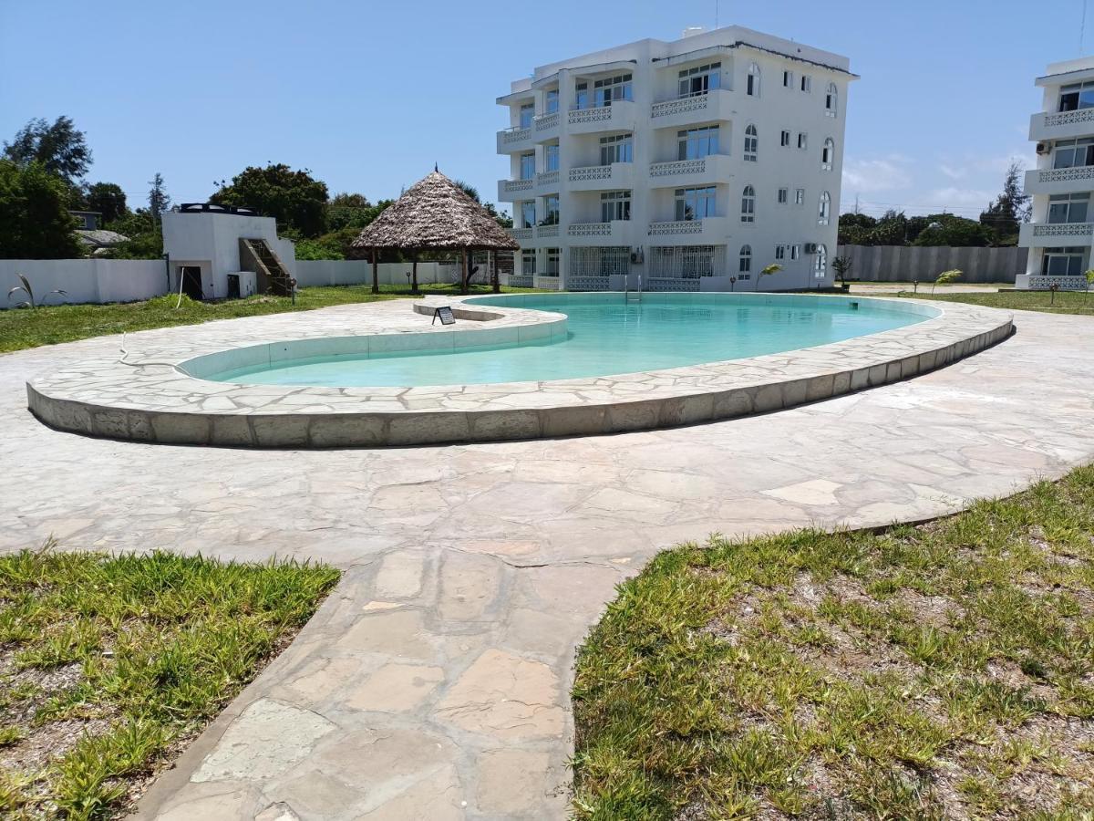 Havenhouse Kijani - 1 Bedroom Beach Apartment With Swimming Pool ماليندي المظهر الخارجي الصورة