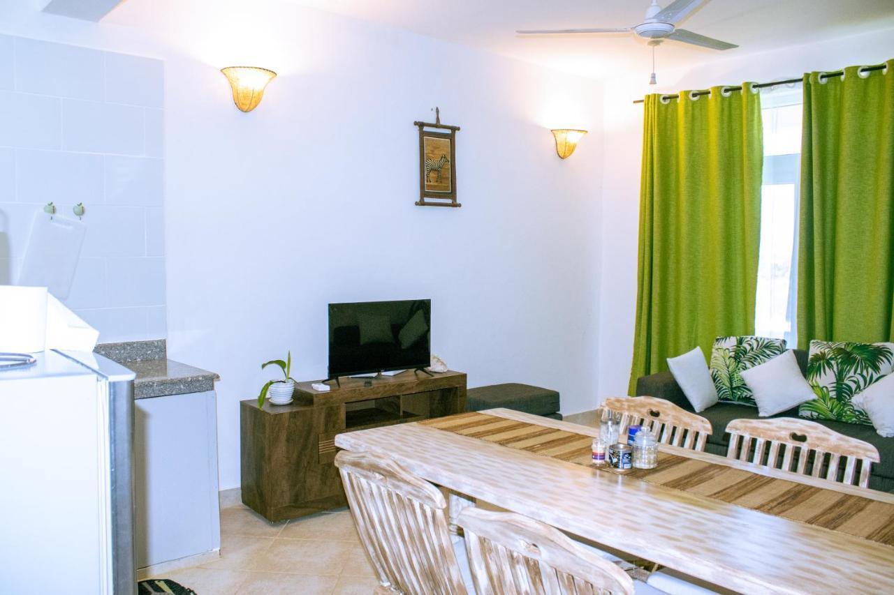 Havenhouse Kijani - 1 Bedroom Beach Apartment With Swimming Pool ماليندي المظهر الخارجي الصورة